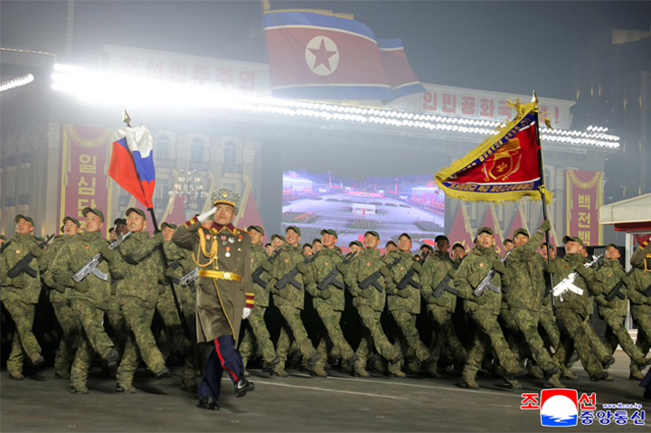 11-Towards Fresh Victory (Ninth Congress of WPK Commemorated Significantly)